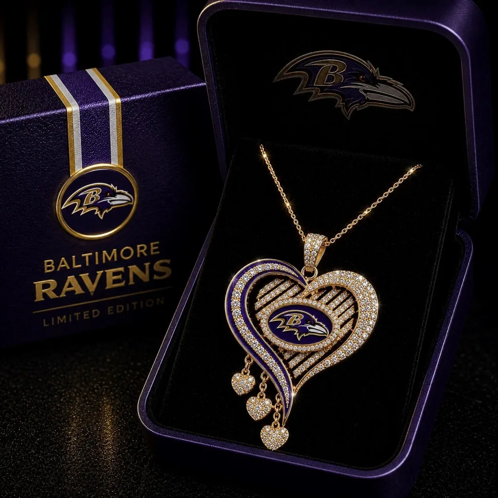 Baltimore Ravens Heart Shaped Diamond Pendant Necklace Baltimore Ravens Heart Shaped Diamond Pendant Necklace