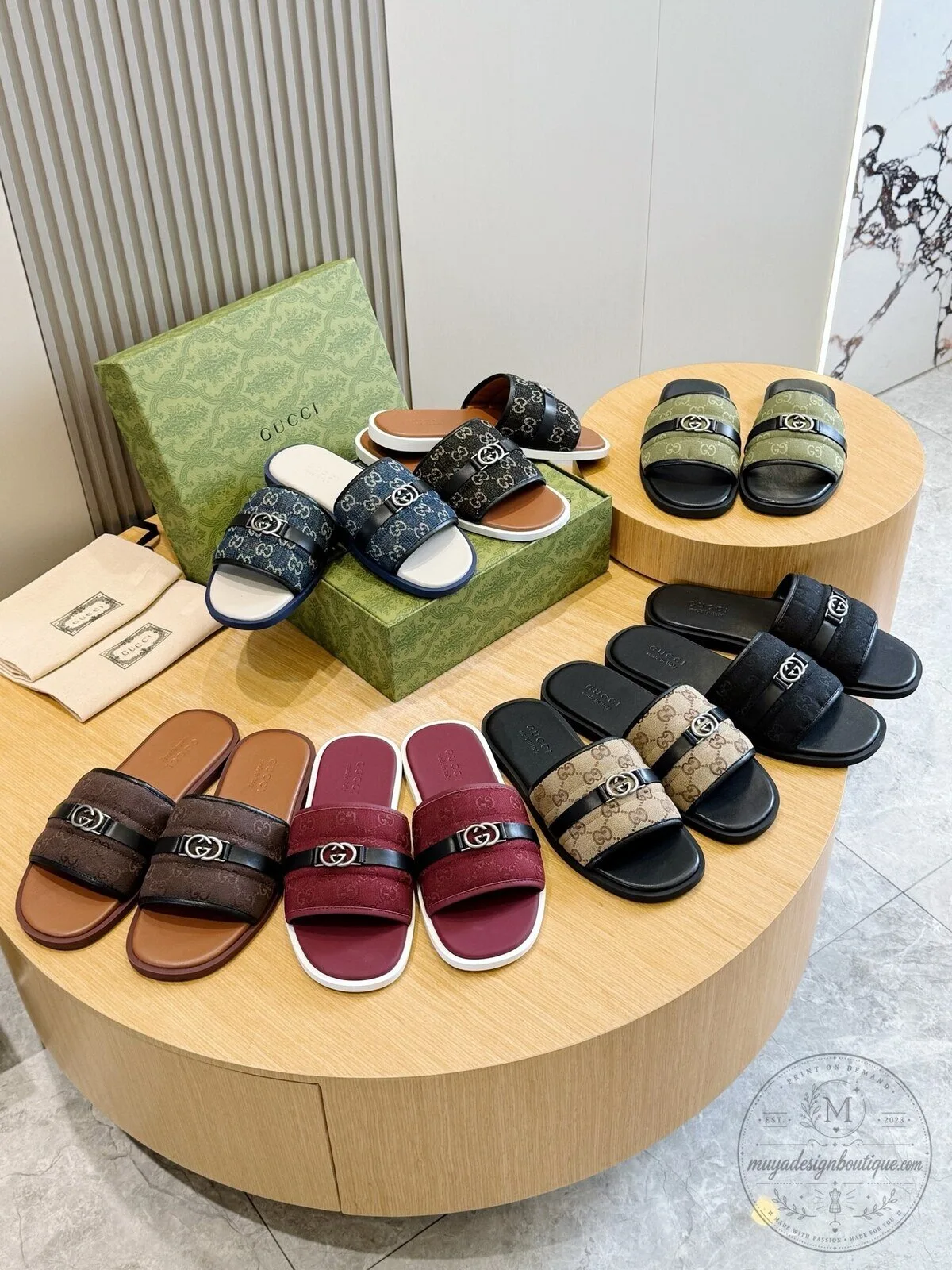 Gucci Green and Red Web Stripe Slide Sandals for Men and Women 7 Gucci Green and Red Web Stripe Slide Sandals for Men and Women
